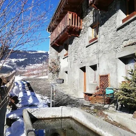 Et Romance A Molliebon Guest house Seez