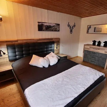 Les Balcons Du Molliebon 4* Seez